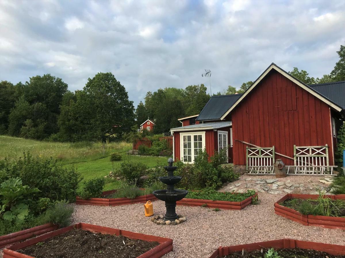 Lerdala Sjoebacken Gard B&B 외부 사진
